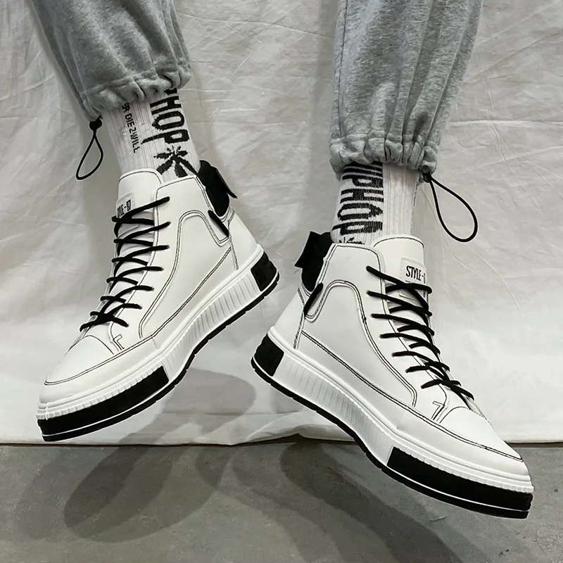 2020 Autumn New High Top Casual Shoes Men's Lace Up All-match Comfortable Breathable Trendy Canvas Men's Fashion Sneakers
2020 Autumn New High Top Casual Shoes Men's Lace Up All-match Comfortable Breathable Trendy Canvas Men's Fashion Sneakers