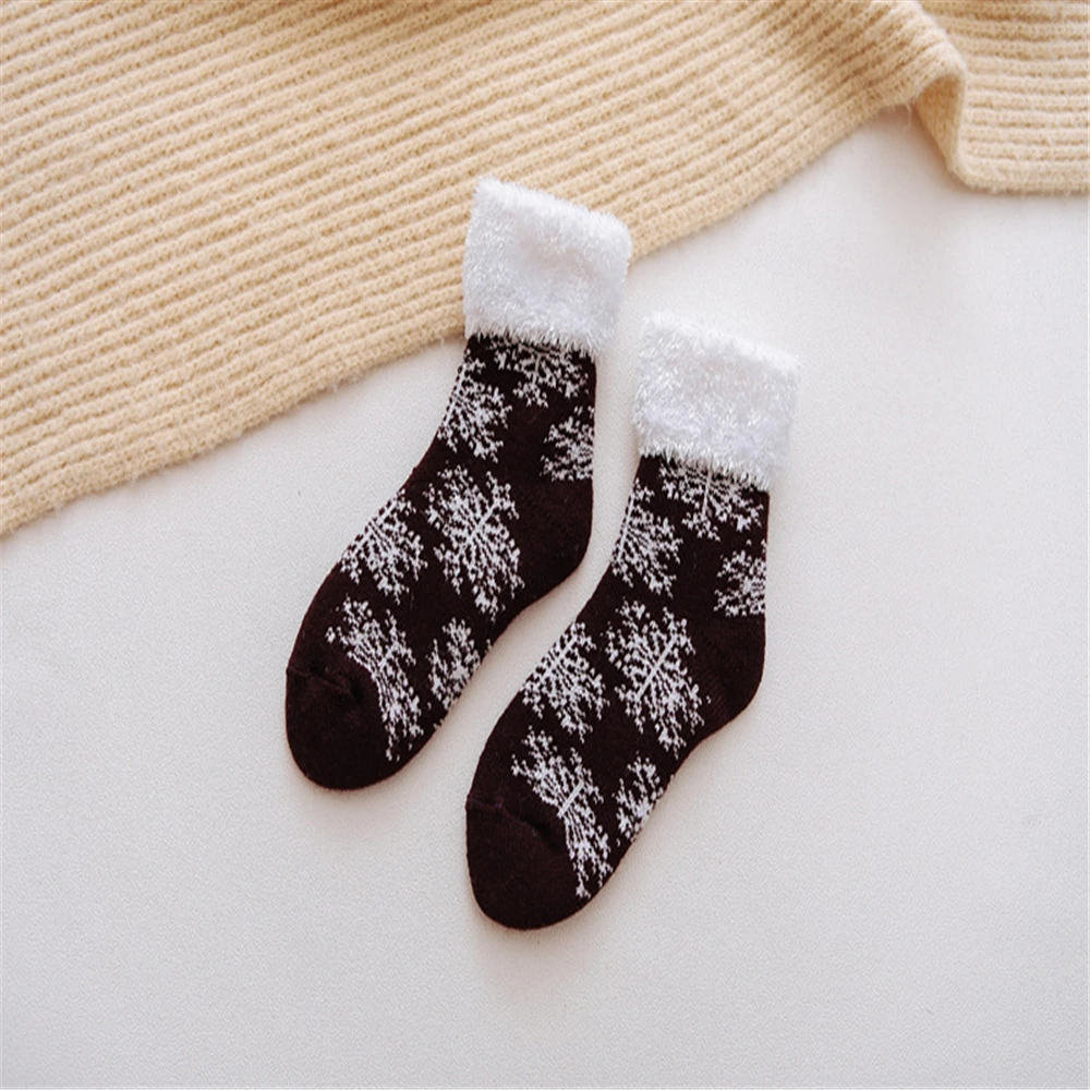 Women Leaf Snowflake Fluffy Soft Socks Thick Warm Home Floor Ankle High Sock New personality Christmas gift socks
Women Leaf Snowflake Fluffy Soft Socks Thick Warm Home Floor Ankle High Sock New personality Christmas gift socks