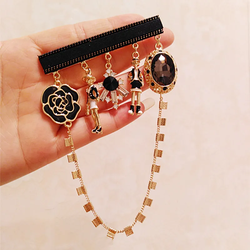 Korean Trend Camellia Lace Plaid Retro Style Brooch for Girl Fashion Tassel Rose flower pendant Corsage Brooches Jewelry
Korean Trend Camellia Lace Plaid Retro Style Brooch for Girl Fashion Tassel Rose flower pendant Corsage Brooches Jewelry