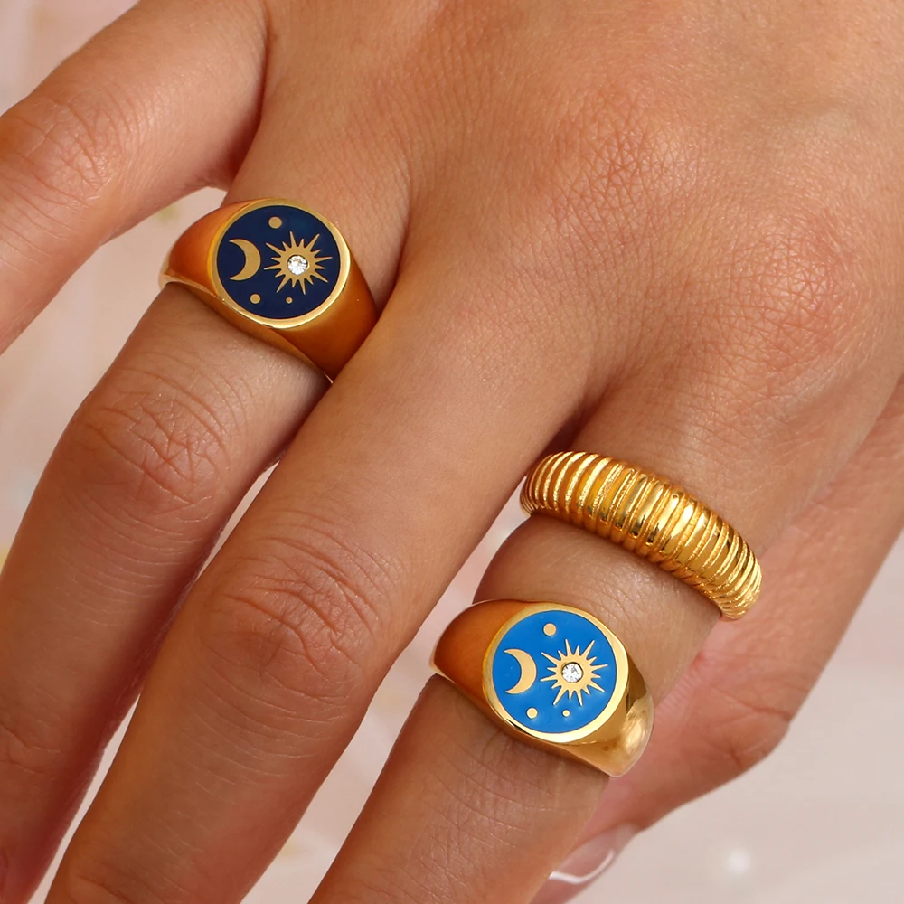 Black Blue Enamel Zircon Paved Sun and Moon Star Universe Pattern Signet Rings Gold Plated Stainless Steel Circle Gold
Black Blue Enamel Zircon Paved Sun and Moon Star Universe Pattern Signet Rings Gold Plated Stainless Steel Circle Gold