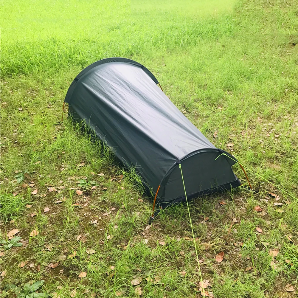 Camping ultralight tent, travel backpack single tent, army green tent 100% waterproof sleeping bag
Camping ultralight tent, travel backpack single tent, army green tent 100% waterproof sleeping bag