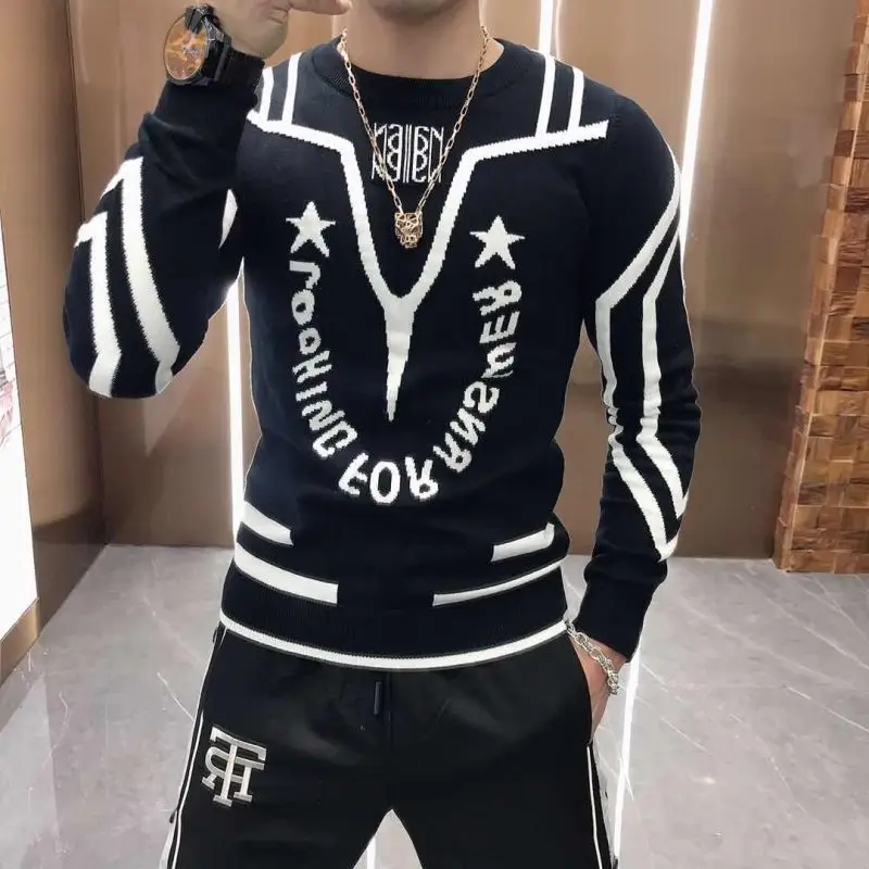 Tide Brand Autumn and Winter Men's Round Neck Sweater Slim Color Matching Sweater Korean Version of The Trend Bottoming Sweater
Tide Brand Autumn and Winter Men's Round Neck Sweater Slim Color Matching Sweater Korean Version of The Trend Bottoming Sweater