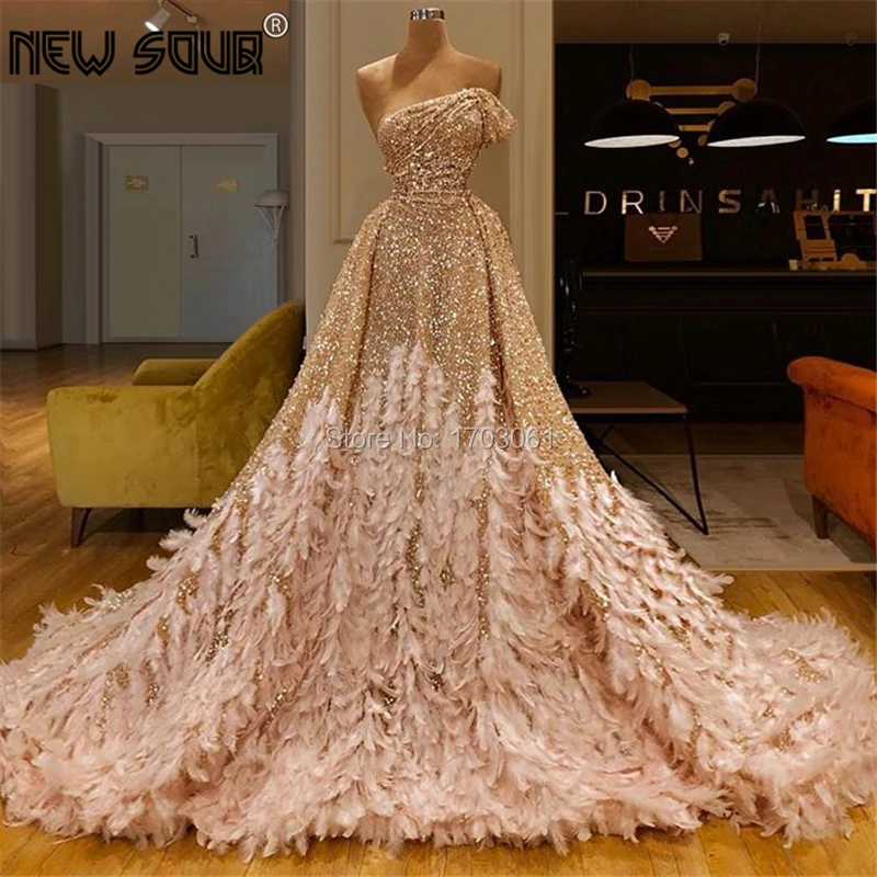 Women Glitter Feathers Evening Dresses 2020 Turkish Aibye Prom Dress Runaway Puffy Pageant Saudi Arabia Gowns Robe De Soiree
Women Glitter Feathers Evening Dresses 2020 Turkish Aibye Prom Dress Runaway Puffy Pageant Saudi Arabia Gowns Robe De Soiree