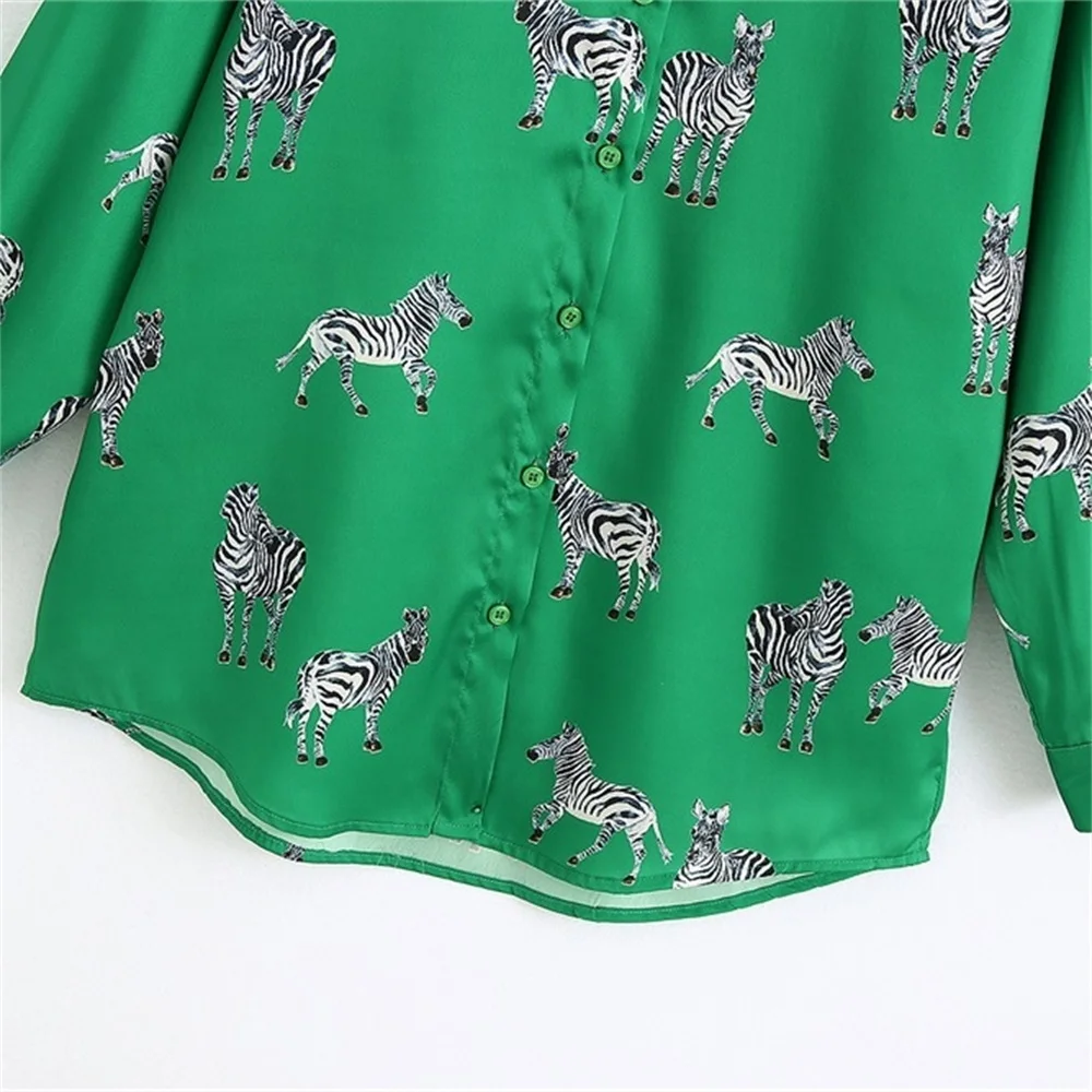 2020 Summer Women's New Lapel Long Sleeve Front Breast Buttoned Animal Print Silk Satin Textured Shirt
2020 Summer Women's New Lapel Long Sleeve Front Breast Buttoned Animal Print Silk Satin Textured Shirt