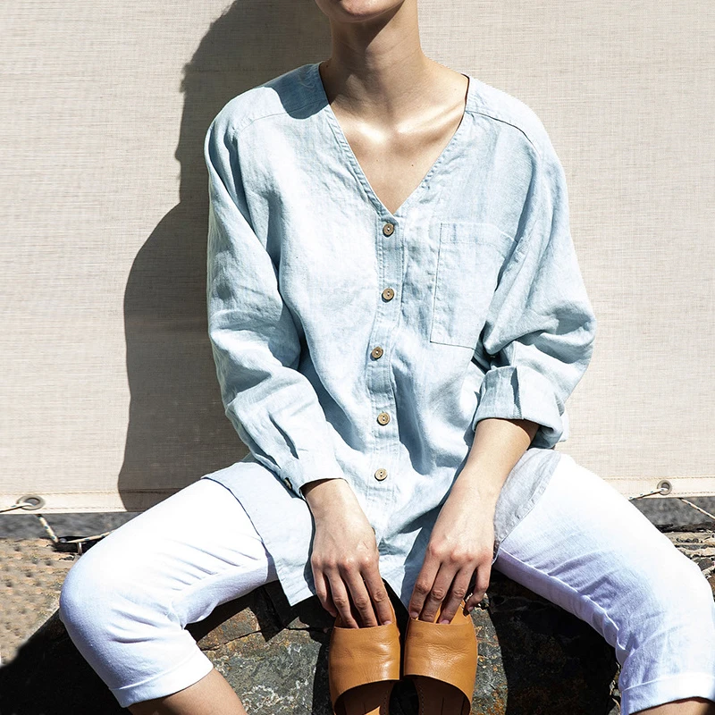 Johnature Vintage Linen Simple Womens Tops And Blouses 2022 Autumn New Casual V-neck Single-breasted Solid Color Female Shirts
Johnature Vintage Linen Simple Womens Tops And Blouses 2022 Autumn New Casual V-neck Single-breasted Solid Color Female Shirts