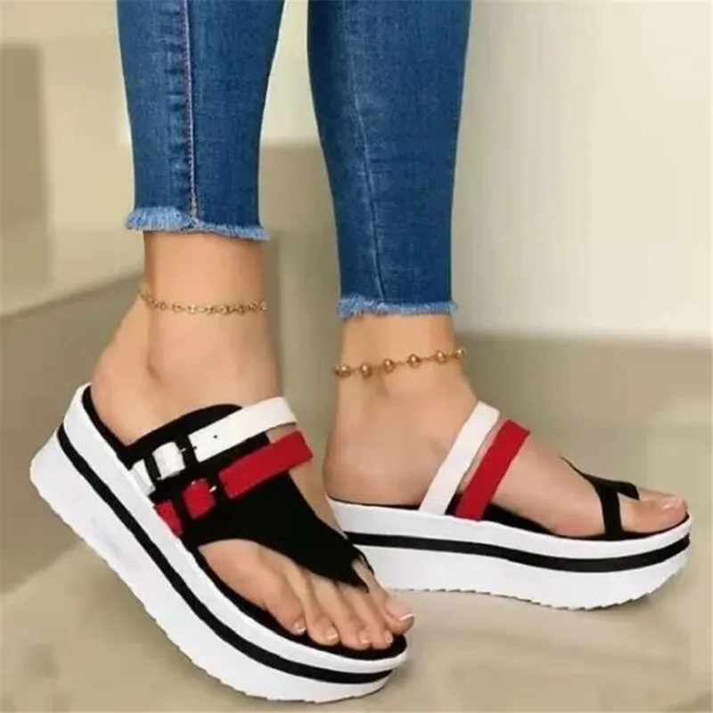 New large size women's slippers platform fashion buckle casual women sandals breathable comfortable bottoms womens shoes slides
New large size women's slippers platform fashion buckle casual women sandals breathable comfortable bottoms womens shoes slides