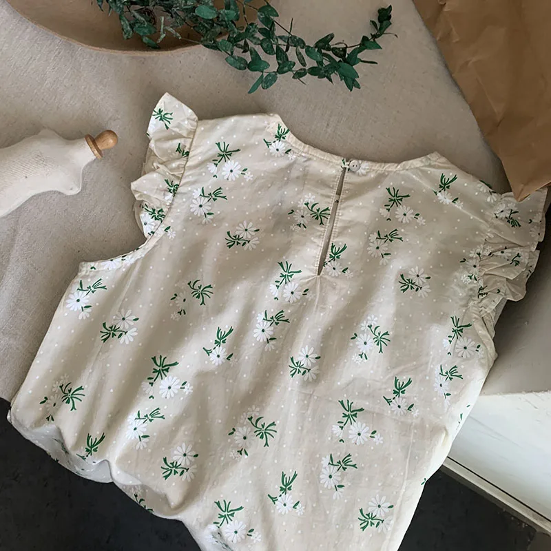 Baby girl summer vintage floral printed blouse kids casual sweet top blouse
Baby girl summer vintage floral printed blouse kids casual sweet top blouse