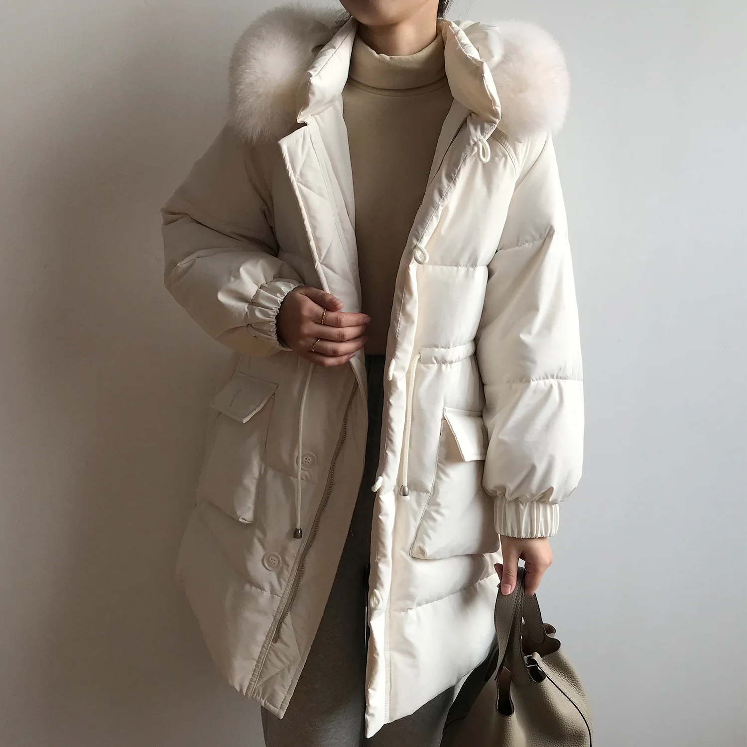 COZOK Down Jacket Women's 2021 Winter New Korean Fashion Collar Medium Long Thickened Warm Jacket H8988
COZOK Down Jacket Women's 2021 Winter New Korean Fashion Collar Medium Long Thickened Warm Jacket H8988