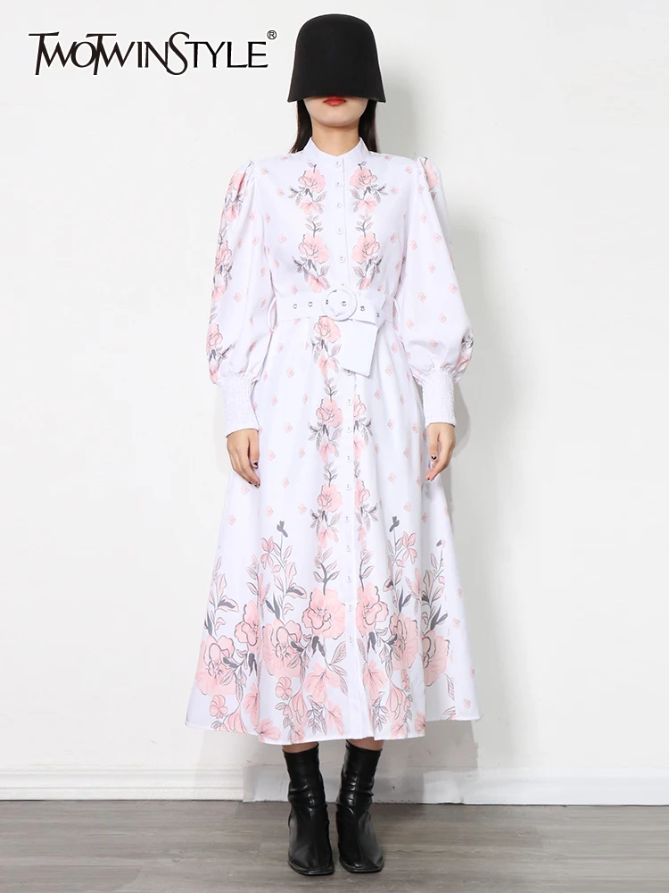 TWOTWINSTYLE Vintage Print Patchwork Sashes Dress For Women Stand Collar Long Sleeve High Waist Autumn Dresses Female Fashion
TWOTWINSTYLE Vintage Print Patchwork Sashes Dress For Women Stand Collar Long Sleeve High Waist Autumn Dresses Female Fashion
