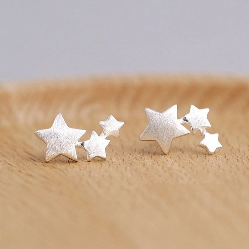 New 2021 Exquisite Ladies Fashion Luxury Jewelry Star Stud Earrings Simple Style Party Jewelry Anniversary Gift
New 2021 Exquisite Ladies Fashion Luxury Jewelry Star Stud Earrings Simple Style Party Jewelry Anniversary Gift