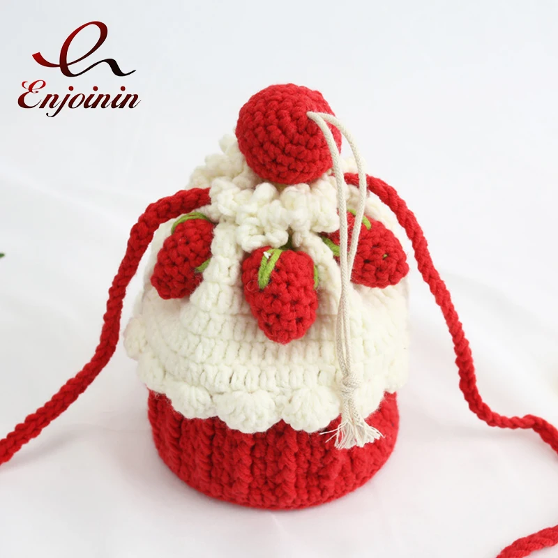 Hand Woven Strawberry Cupcake Shape Small Crossbody Bag for Young Girls Kawaii Women Purses and Handbags Cartoon Shoulder Bag
Hand Woven Strawberry Cupcake Shape Small Crossbody Bag for Young Girls Kawaii Women Purses and Handbags Cartoon Shoulder Bag
