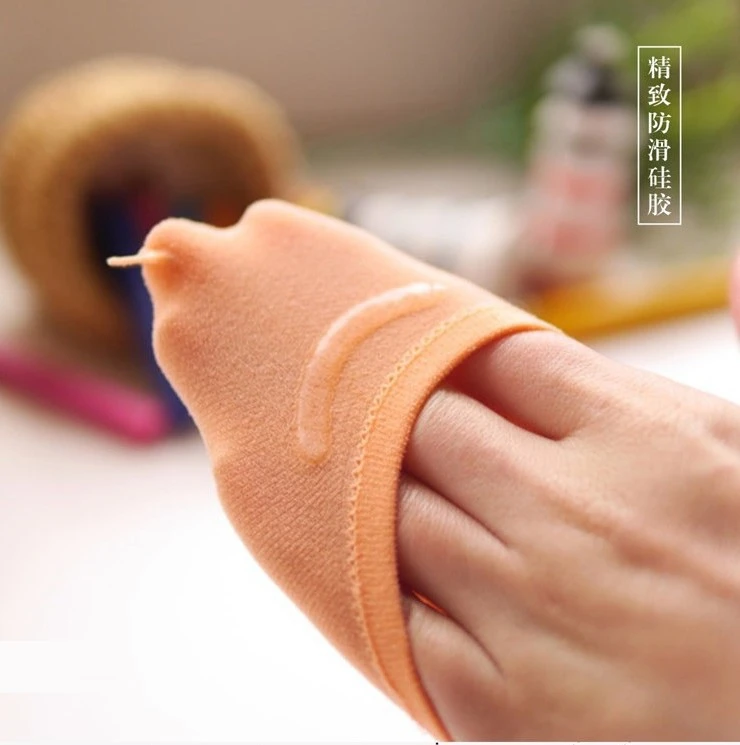 5 Pairs/lot Summer new Women Socks Japanese boat socks ladies socks shallow mouth non-slip silicone female
5 Pairs/lot Summer new Women Socks Japanese boat socks ladies socks shallow mouth non-slip silicone female