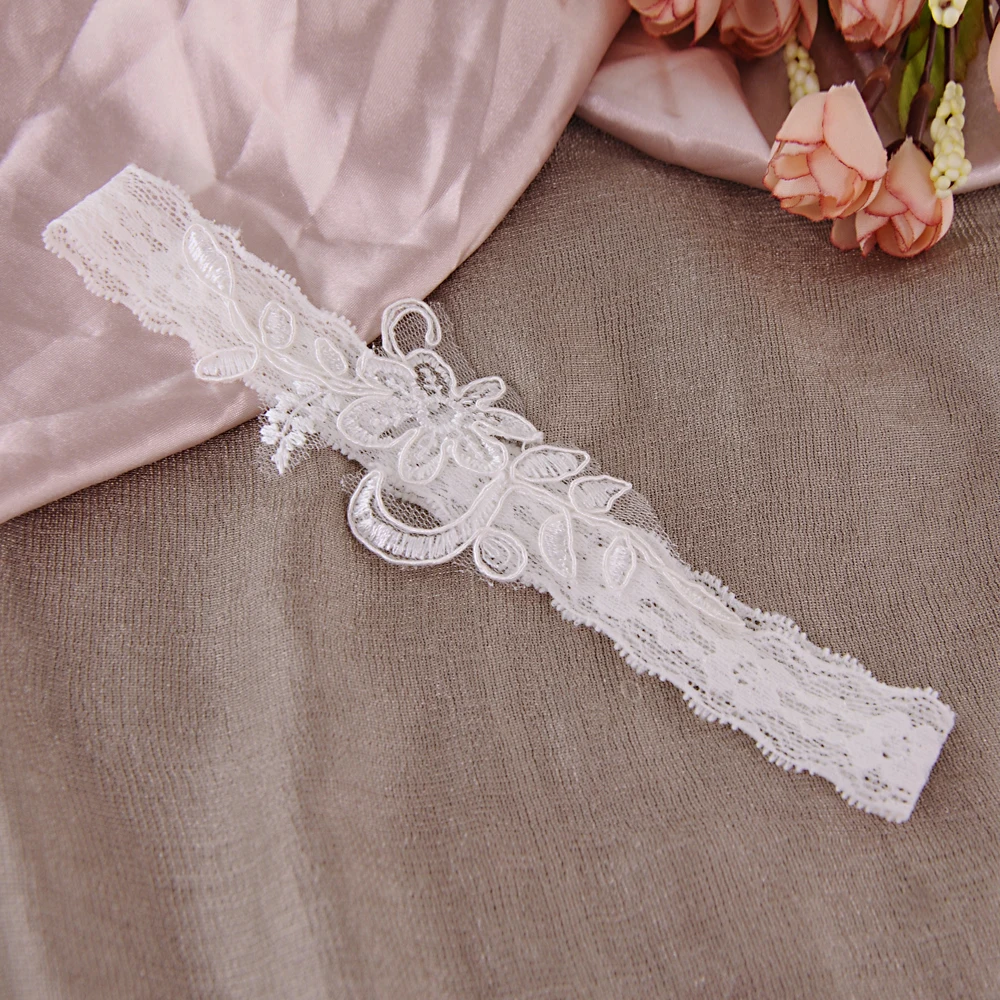 100% Handmade Sexy Lace Lingerie Garter Stocking Lace Garter Belt Legs Ring Harness Women Belt Lace Wedding Garter Bridal Girl
100% Handmade Sexy Lace Lingerie Garter Stocking Lace Garter Belt Legs Ring Harness Women Belt Lace Wedding Garter Bridal Girl