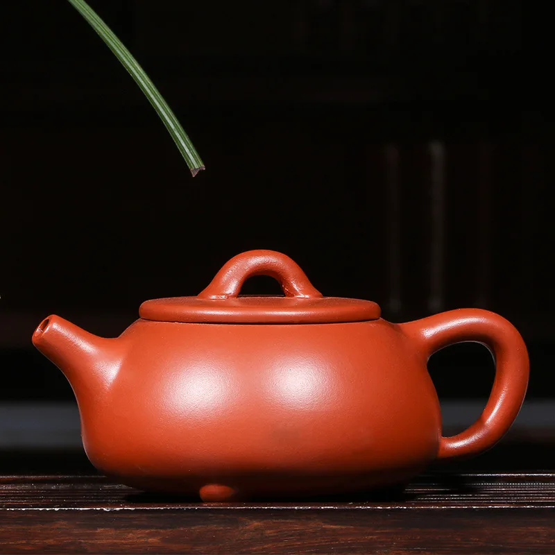 

Yixing Purple Clay Boutique Teapot Chinese Classic Master Handmade Kung Fu Ore beauty kettle Zisha Tea Ceremony Set 200cc