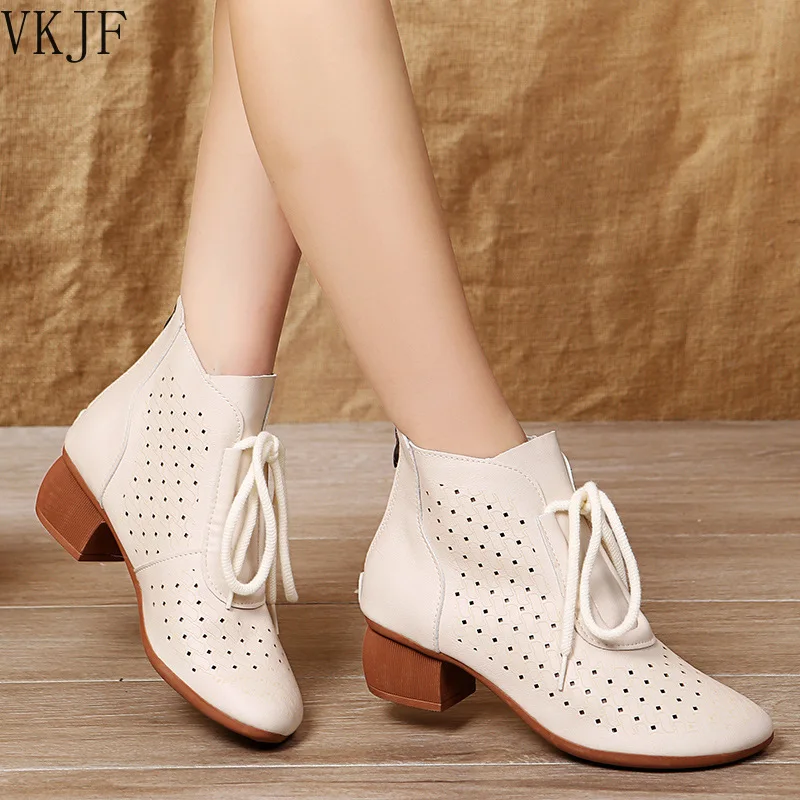 2021 Women&;s Ankle Boots Autumn New Boots Breathable Hollow Women Boots Fashion Short Boots High Heels Women&;s Shoes
2021 Women&;s Ankle Boots Autumn New Boots Breathable Hollow Women Boots Fashion Short Boots High Heels Women&;s Shoes