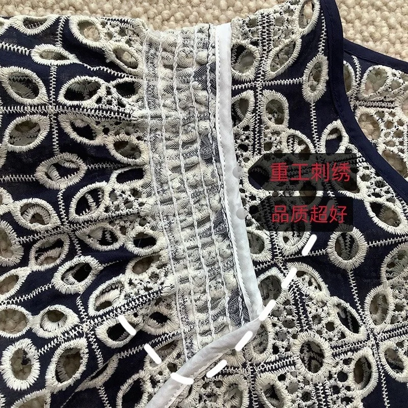 2021 Vintage Embroidery Summer V-neck Sexy Mini Lace Dresses Female Hollow Out Lace Up V-neck Ruffles Short Dress Women Clothes
2021 Vintage Embroidery Summer V-neck Sexy Mini Lace Dresses Female Hollow Out Lace Up V-neck Ruffles Short Dress Women Clothes