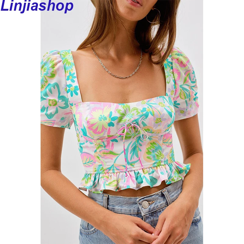 Женский винтажный укороченный топ с цветочным принтом и рюшами
Женский винтажный укороченный топ с цветочным принтом и рюшами