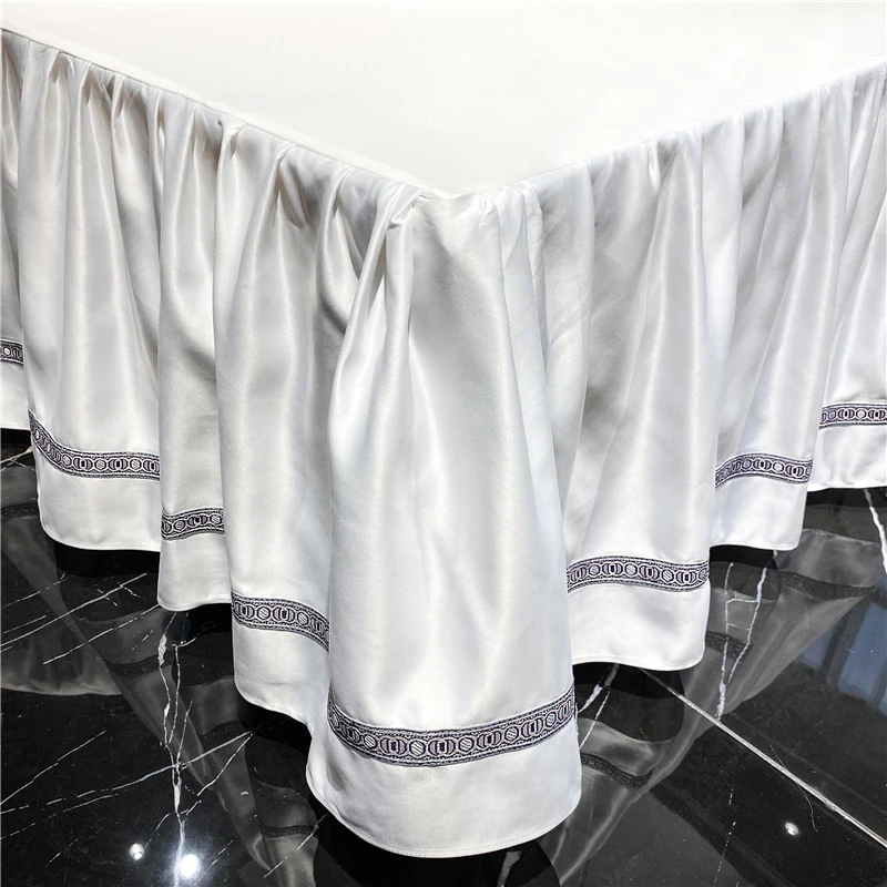 Luxury Satin Silk Cotton Chinese Style Bird Flower Embroidery Bedding Set Duvet Cover Bed Sheet Bedskirt Pillowcase Home Textile
Luxury Satin Silk Cotton Chinese Style Bird Flower Embroidery Bedding Set Duvet Cover Bed Sheet Bedskirt Pillowcase Home Textile