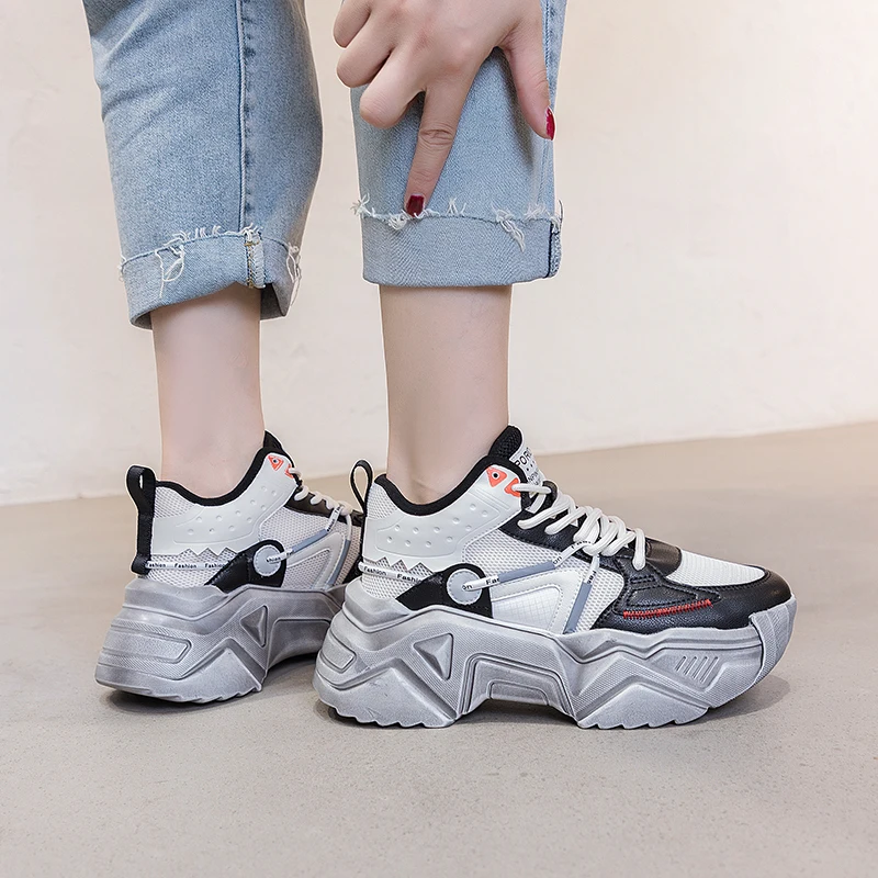 High Quality Women Sneakers 2021 Fashion Women's Chunky Sneakers Woman Height Increasing Women's Casual Shoes Thick Sole Sneaker 
High Quality Women Sneakers 2021 Fashion Women's Chunky Sneakers Woman Height Increasing Women's Casual Shoes Thick Sole Sneaker