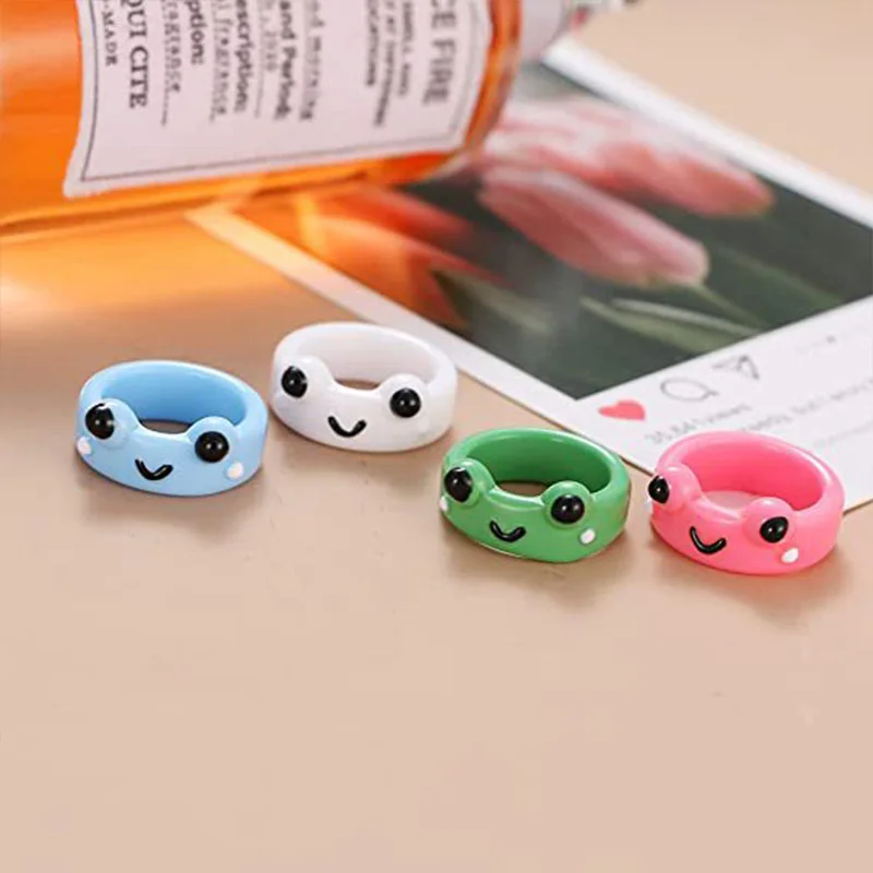 New Cute Frog Ring Resin Acrylic Rings For Women Girl Simple Animal Aesthetic Jewelry Friendship Rings For Men Gifts
New Cute Frog Ring Resin Acrylic Rings For Women Girl Simple Animal Aesthetic Jewelry Friendship Rings For Men Gifts