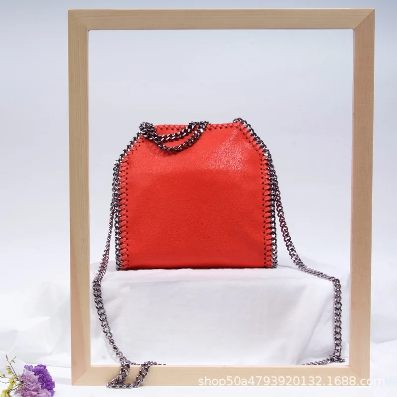 Large-capacity Women Crossbody Bag 2021 High Quality Purses and Handbags Luxury Designer Shoulder Chain Bag Sac Bandana Femme Gg
Large-capacity Women Crossbody Bag 2021 High Quality Purses and Handbags Luxury Designer Shoulder Chain Bag Sac Bandana Femme Gg