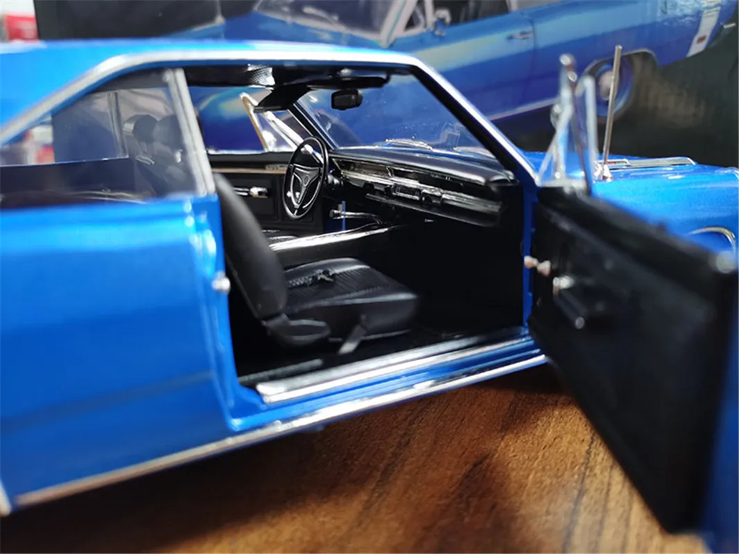 1:18 For Chrysler 1969 DODGE DART GTS 440 /1966 Tiger Gold GTO Diecast Model Car Toys Boys Gifts Blue/Gold Metal,Plastic,Rubber
1:18 For Chrysler 1969 DODGE DART GTS 440 /1966 Tiger Gold GTO Diecast Model Car Toys Boys Gifts Blue/Gold Metal,Plastic,Rubber