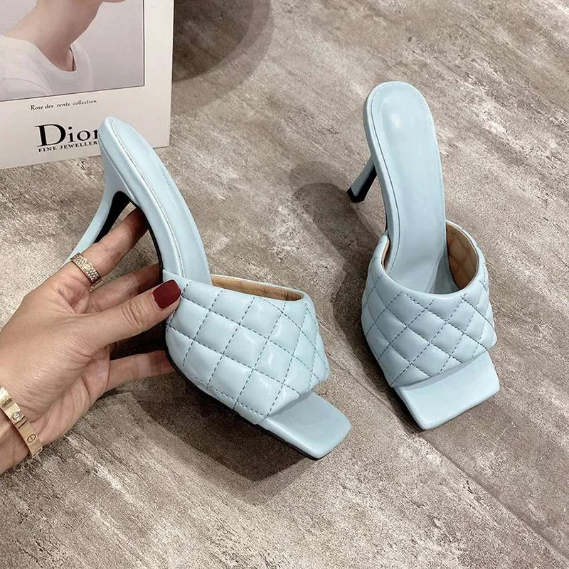 Women Summer Slippers Fashion High Quality Sandals Ladies Design Square Toe Stiletto Heels Wedding Shoes 2022
Women Summer Slippers Fashion High Quality Sandals Ladies Design Square Toe Stiletto Heels Wedding Shoes 2022