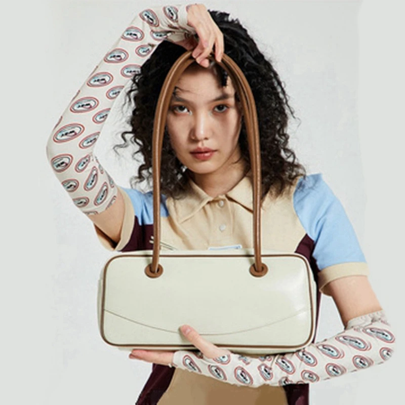 Casual Women's Bag with Long Handles Leather White Bag 2021 New Handbags Underarm Cambridge Tote Bag
Casual Women's Bag with Long Handles Leather White Bag 2021 New Handbags Underarm Cambridge Tote Bag