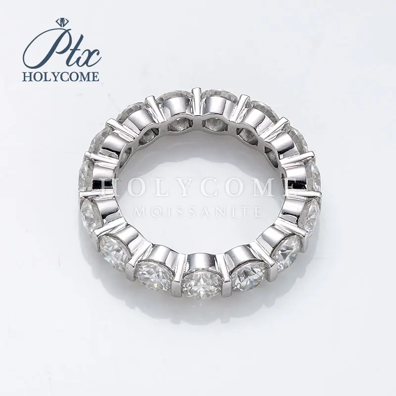 18k gold moissanite wedding ring D white stone round accept customized moissanite ring supplier factory direct sale free carving
18k gold moissanite wedding ring D white stone round accept customized moissanite ring supplier factory direct sale free carving