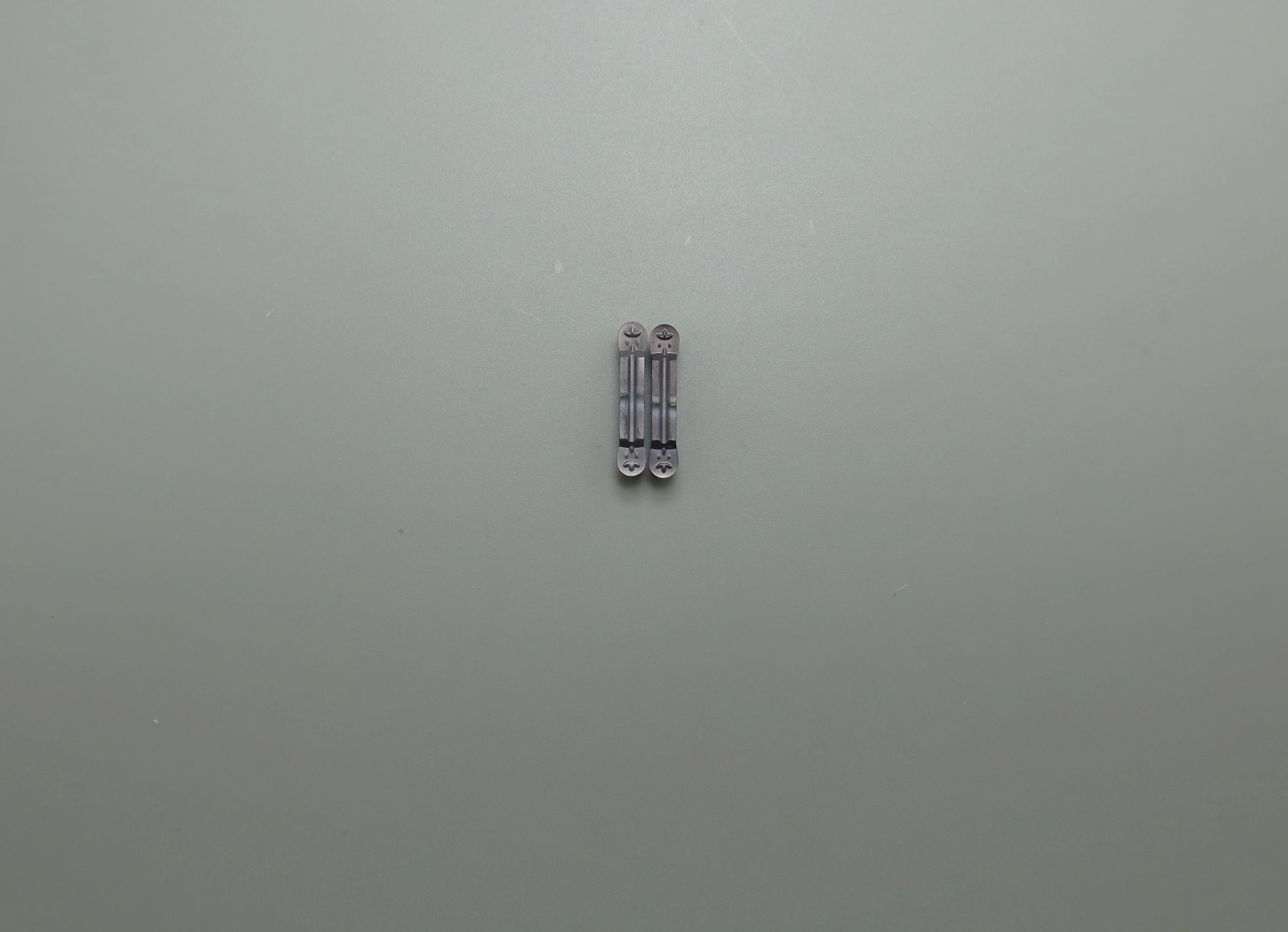 Hot sale CNC Carbide cutting off inserts grooving inserts MRMN300 MRMN200 MRMN400 MRMN500 for stainless steel
Hot sale CNC Carbide cutting off inserts grooving inserts MRMN300 MRMN200 MRMN400 MRMN500 for stainless steel