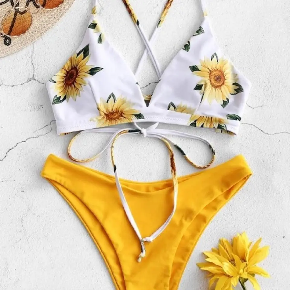 Women Summer Bhikuni High Quality Split Swimsuit Bra + Panties Sunflower Print Beach Bikini Set Women's Sexy Swimwear Suit
Women Summer Bhikuni High Quality Split Swimsuit Bra + Panties Sunflower Print Beach Bikini Set Women's Sexy Swimwear Suit