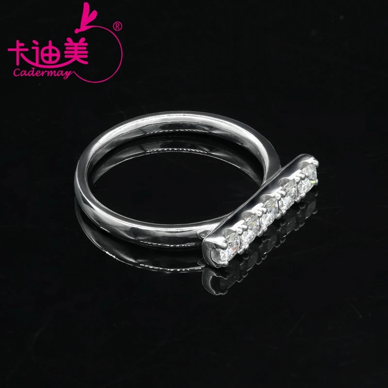 CADERMAY Jewelry Five Stones Eternity Ring With 3MM White D VVS Moissanite Diamonds Wedding Gifts In Wholesale Price
CADERMAY Jewelry Five Stones Eternity Ring With 3MM White D VVS Moissanite Diamonds Wedding Gifts In Wholesale Price