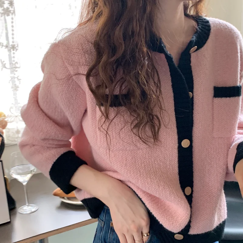 Fashion Color Block O-neck Female Cardigan Autumn Office Lady Long Sleeve Women Cardigan Sweater Female Knitted Short Coat 
Fashion Color Block O-neck Female Cardigan Autumn Office Lady Long Sleeve Women Cardigan Sweater Female Knitted Short Coat