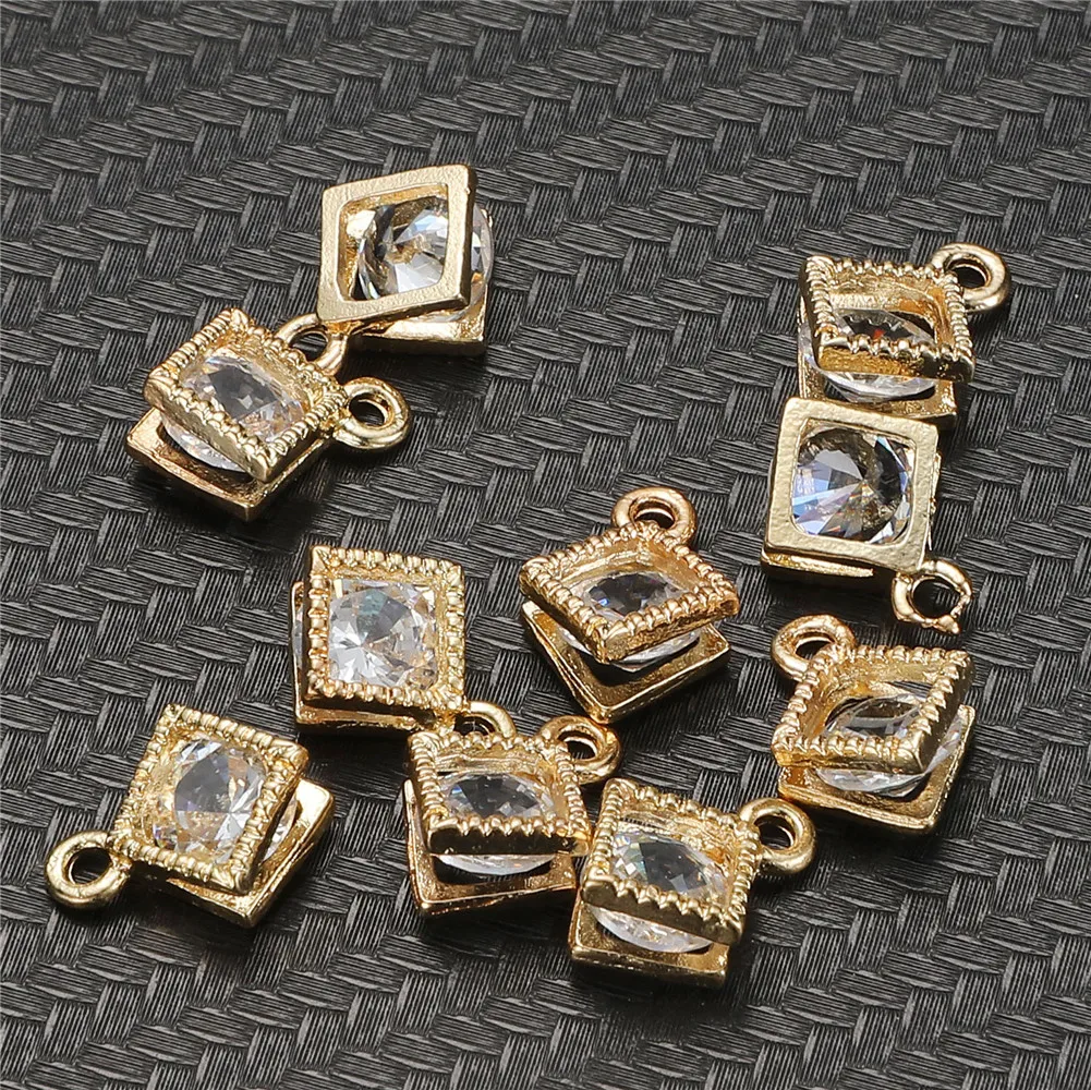 10PCS/Lots Shining Small Zircon Pendants Heart Crystal Charms for Jewelry DIY Making Accessories
10PCS/Lots Shining Small Zircon Pendants Heart Crystal Charms for Jewelry DIY Making Accessories