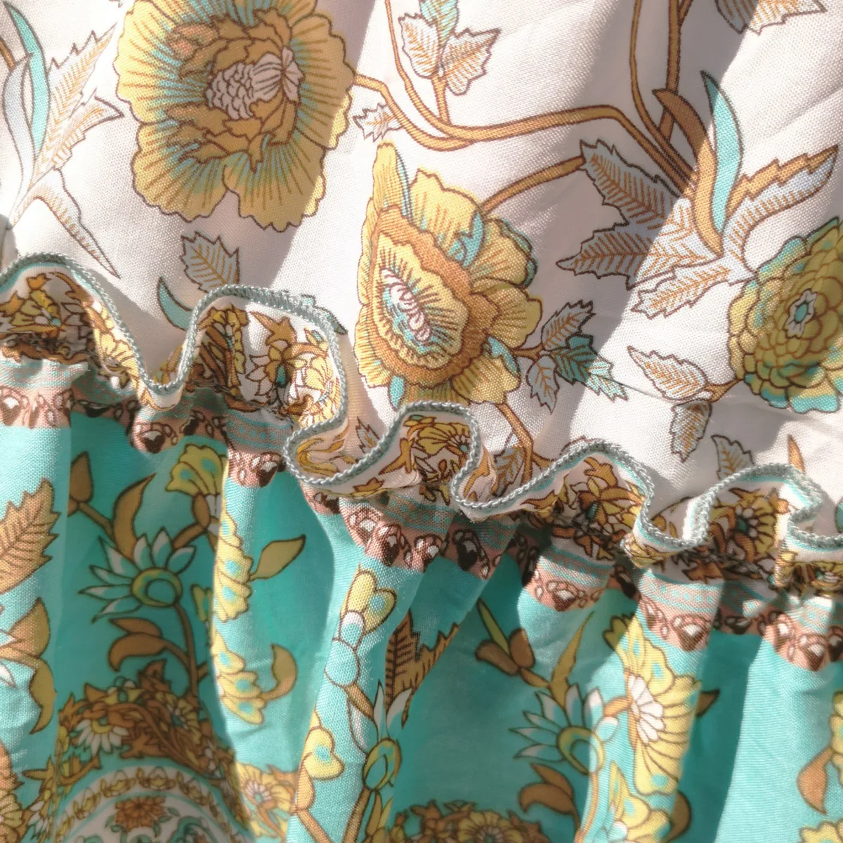 Ruffles Floral Skirt High Waist Lady Pleated Shirt Boho Mini Shirt Women's Casual Summer Frilled Skirt Fashion Comfy Short Skirt 
Ruffles Floral Skirt High Waist Lady Pleated Shirt Boho Mini Shirt Women's Casual Summer Frilled Skirt Fashion Comfy Short Skirt