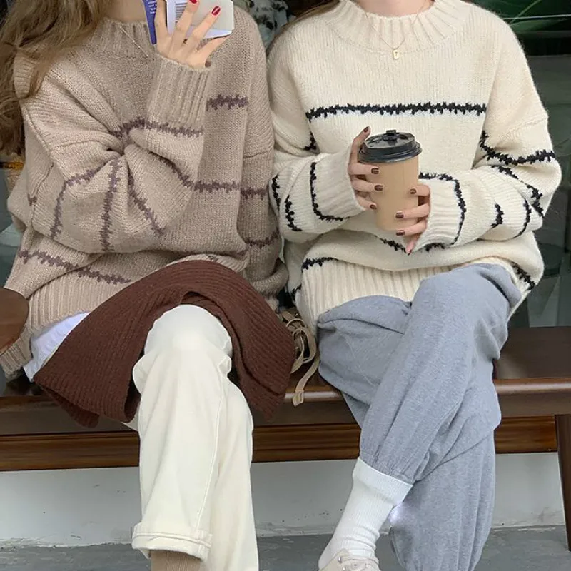 Korean Preppy Style Sweet Girl Vintage Gentle Fairy Sweater Lazy Girl ECG Stripes Couples Pullover Harajuku Offiec Lady Sweater
Korean Preppy Style Sweet Girl Vintage Gentle Fairy Sweater Lazy Girl ECG Stripes Couples Pullover Harajuku Offiec Lady Sweater