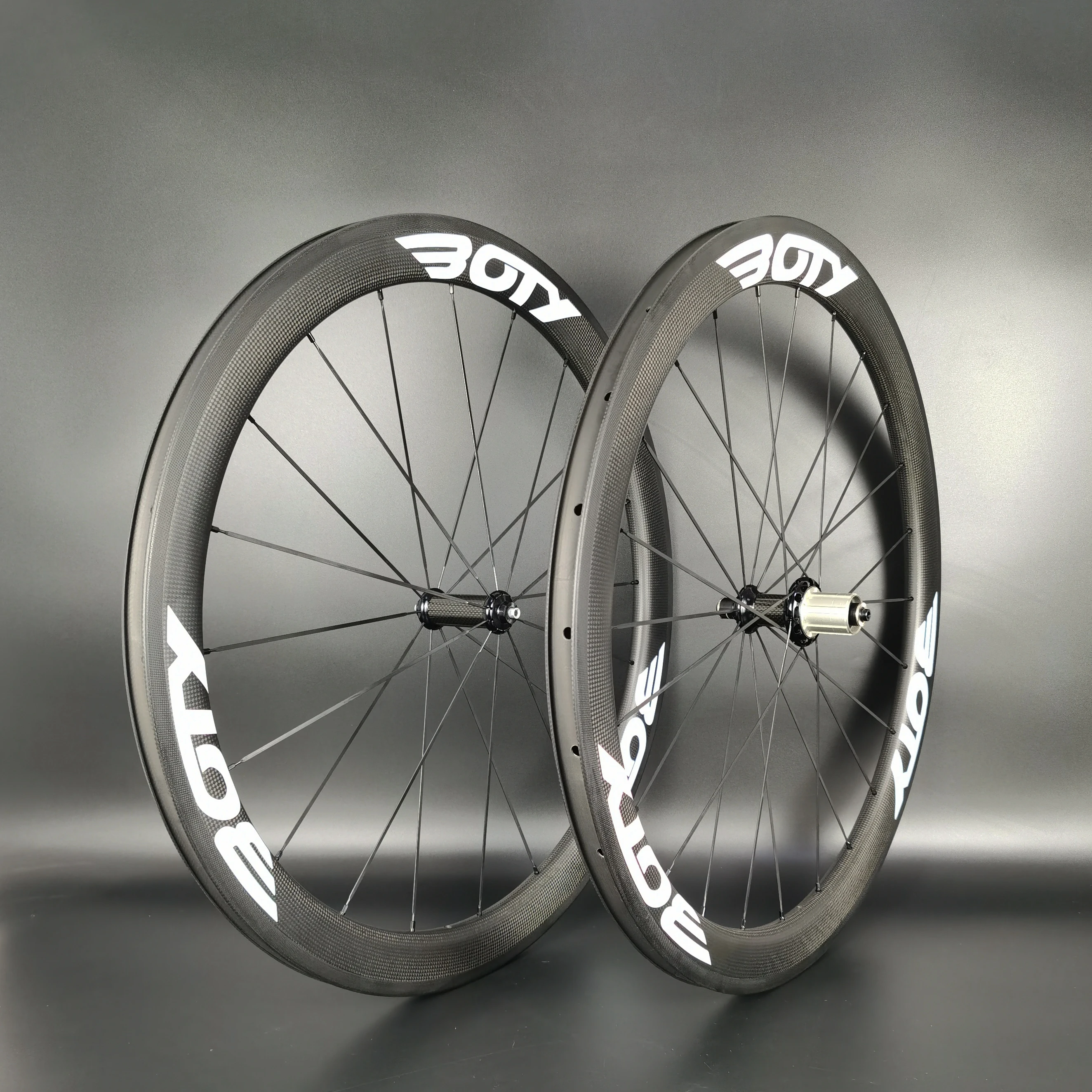 700C Road bike light carbon wheels 50mm depth 25mm width clincher/Tubular Bicycle carbon wheelset with 3k matte finish
700C Road bike light carbon wheels 50mm depth 25mm width clincher/Tubular Bicycle carbon wheelset with 3k matte finish