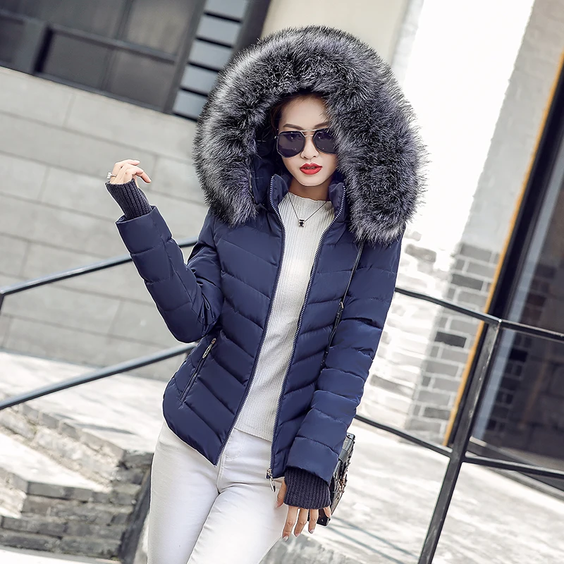 2021 new Winter Jacket Women Detachable hat fur collar Slim winter clothing with warm gloves Female Down women's parka jacket
2021 new Winter Jacket Women Detachable hat fur collar Slim winter clothing with warm gloves Female Down women's parka jacket