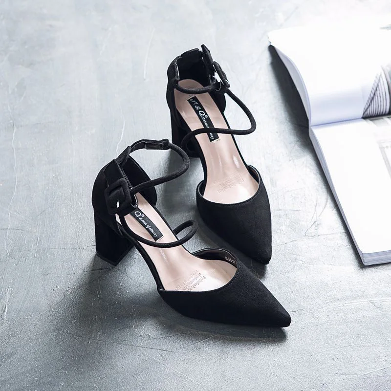 Europe and America 2019 new thick heel suede ladies high heel sandals single shoes Guangzhou women's shoes fashion models
Europe and America 2019 new thick heel suede ladies high heel sandals single shoes Guangzhou women's shoes fashion models