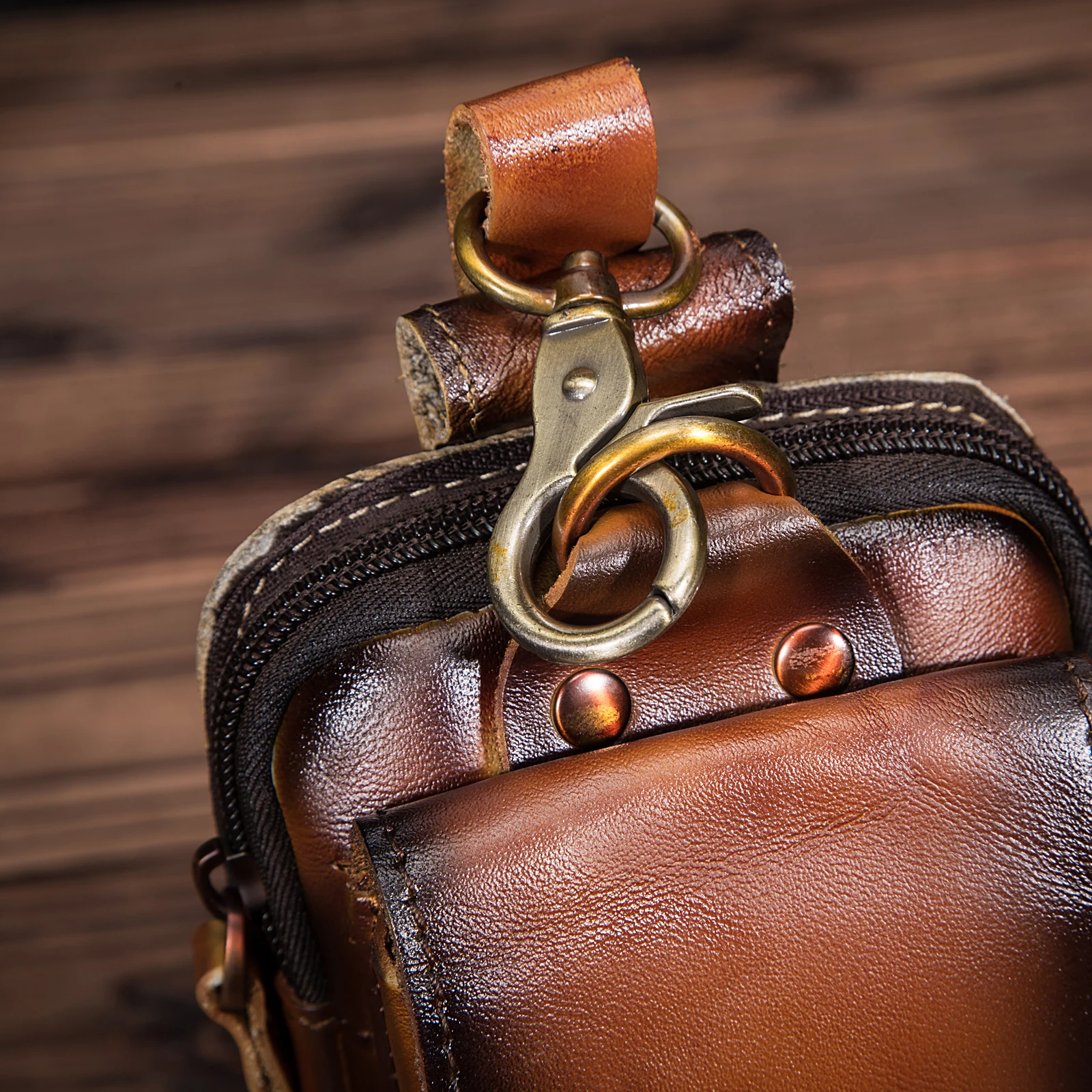 Fashion Original Leather Small Summer Pouch Hook Design Waist Pack Bag Cigarette Case 6" Phone Pouch Waist Belt Bag 1609-or
Fashion Original Leather Small Summer Pouch Hook Design Waist Pack Bag Cigarette Case 6" Phone Pouch Waist Belt Bag 1609-or