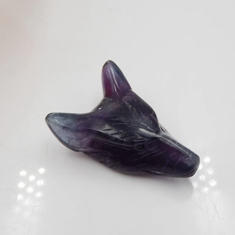 Природный камень, Радужный флюорит, резная искусственная бусина, подвеска в виде волчьей головы 35x25x12 мм г 
Природный камень, Радужный флюорит, резная искусственная бусина, подвеска в виде волчьей головы 35x25x12 мм г