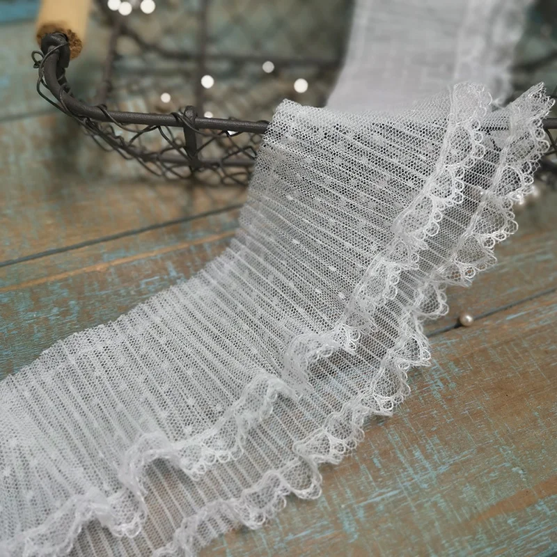 New Double-layer Spotted Mesh Organ Pleated Lace Fabric DIY Fashion Children's Clothing Fluffy Cuffs Collar Skirt Trim Sewing
New Double-layer Spotted Mesh Organ Pleated Lace Fabric DIY Fashion Children's Clothing Fluffy Cuffs Collar Skirt Trim Sewing