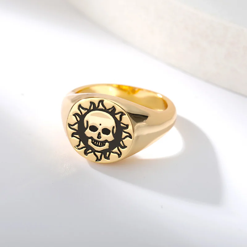 Skull Rings For Women Men Vintage Stainless Steel Gothic Gold Ring Hip Hop Punk Style Female Jewelry Birthday Gift bague femme
Skull Rings For Women Men Vintage Stainless Steel Gothic Gold Ring Hip Hop Punk Style Female Jewelry Birthday Gift bague femme