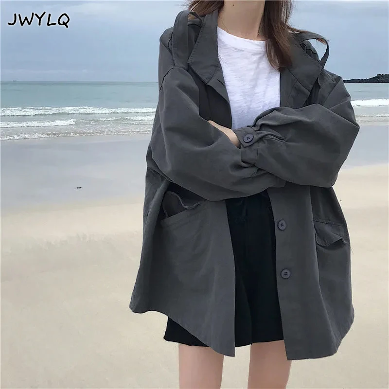 Spring Autumn Single-breasted Tooling Coat Solid Color Loose Long Sleeve Preppy Style Coats Women New Khaki Grey Women Clothing
Spring Autumn Single-breasted Tooling Coat Solid Color Loose Long Sleeve Preppy Style Coats Women New Khaki Grey Women Clothing
