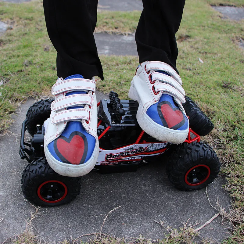 RC Car XS 2.4G 1:12 4WD Off-Road Remote Control Vehicle Updated Version Radio Control Cars Vehicles Trucks Gifts Toys Foy Boys
RC Car XS 2.4G 1:12 4WD Off-Road Remote Control Vehicle Updated Version Radio Control Cars Vehicles Trucks Gifts Toys Foy Boys