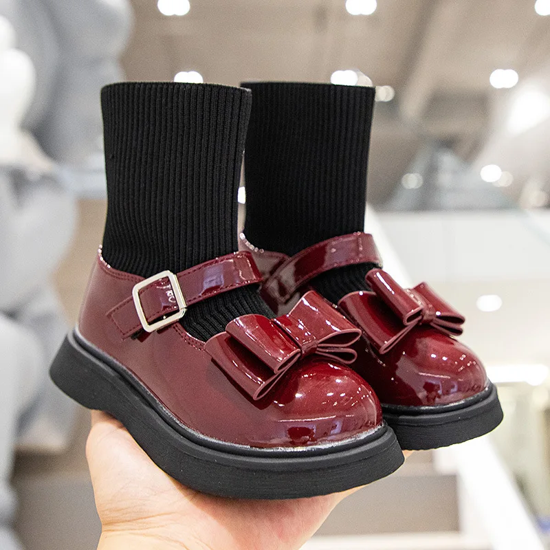 Осенне-зимние ботинки для девочек, Студенческая обувь в британском стиле, уличная детская повседневная обувь с мягкой подошвой, удобные дет...
Осенне-зимние ботинки для девочек, Студенческая обувь в британском стиле, уличная детская повседневная обувь с мягкой подошвой, удобные дет...