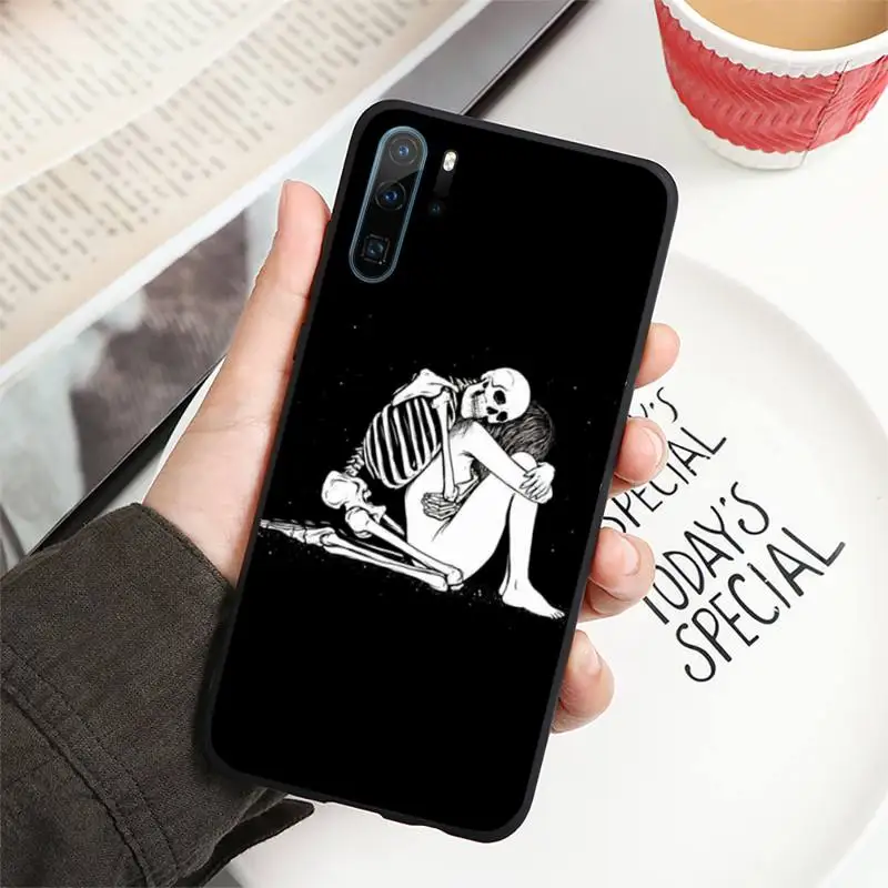 Rose Skeleton Hand Skull art Phone Case For Huawei honor Mate P 10 20 30 40 i 9 8 pro x Lite smart 2019 nova 5t 
Rose Skeleton Hand Skull art Phone Case For Huawei honor Mate P 10 20 30 40 i 9 8 pro x Lite smart 2019 nova 5t