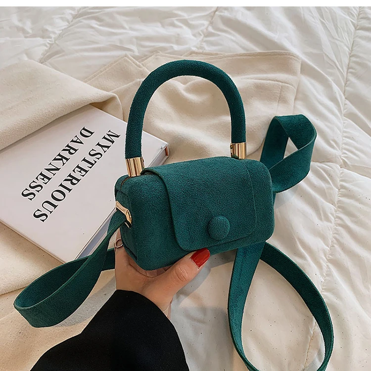 Vintage Mini Tote bag Winter New High-quality Scrub PU Leather Women's Designer Handbag Luxury brand Shoulder Messenger Bag
Vintage Mini Tote bag Winter New High-quality Scrub PU Leather Women's Designer Handbag Luxury brand Shoulder Messenger Bag