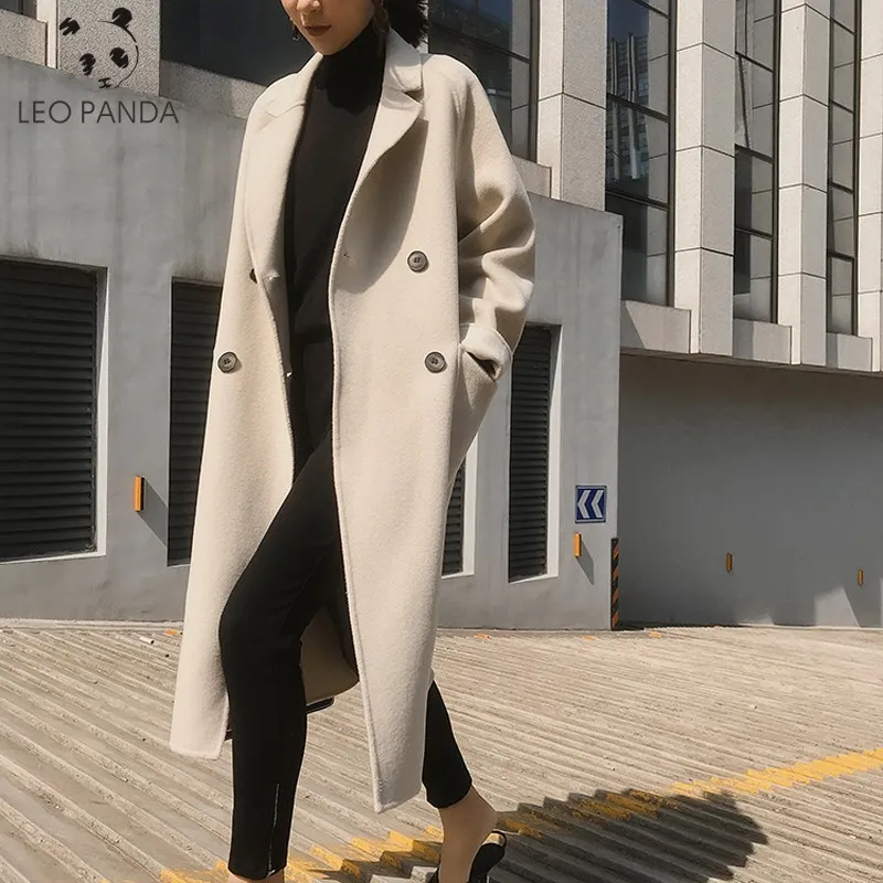 New Autumn and Winter Wool Woolen Coat 2019 Hot Sale Casual New V-Neck Winter Coat aWomen Belt Vintage Temperament Coat
New Autumn and Winter Wool Woolen Coat 2019 Hot Sale Casual New V-Neck Winter Coat aWomen Belt Vintage Temperament Coat