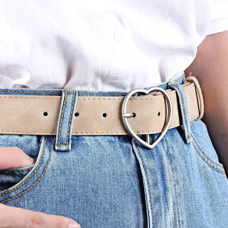 New Women's Leather Belt Alloy Peach Heart Adjustable Heart Shaped Buckle Classic Belt High Quality Punk Fashion Frosted Belts
New Women's Leather Belt Alloy Peach Heart Adjustable Heart Shaped Buckle Classic Belt High Quality Punk Fashion Frosted Belts
